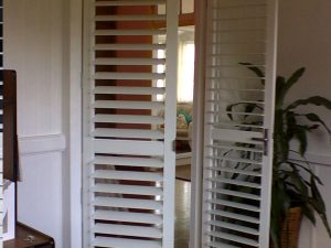 White Shutter—Lattice and Patios in Bungalow QLD